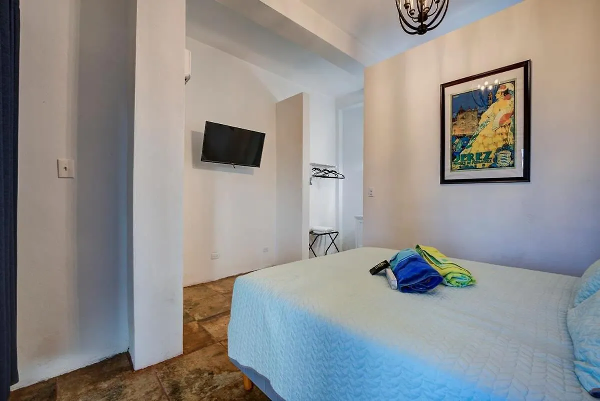 Villa Del Enseuno- Pristine View And Infinity Pool Luquillo