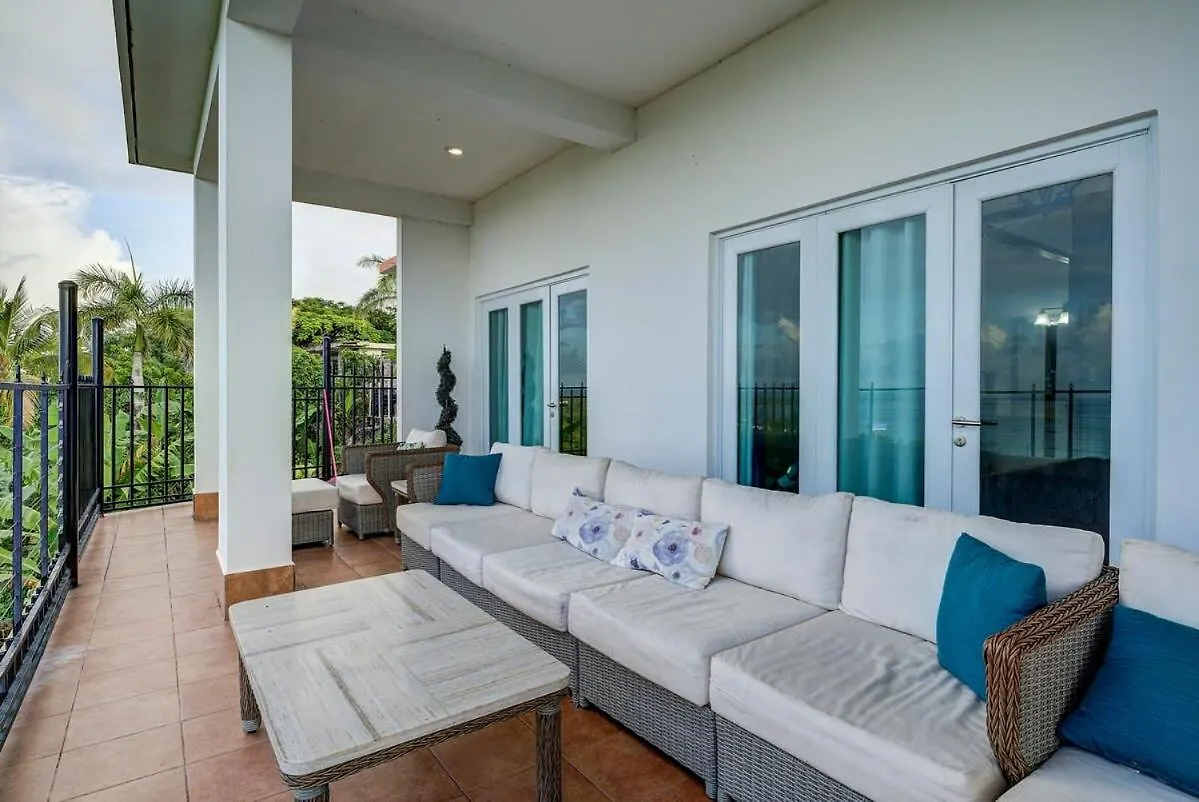 Villa Del Enseuno- Pristine View And Infinity Pool Лукильо 0*,